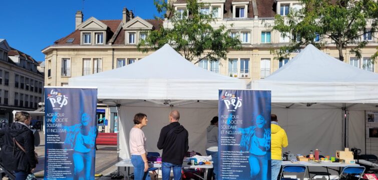 L’association Les PEP Grand Oise était présente à la journée de sensibilisation au handicap organisée par Beauvais